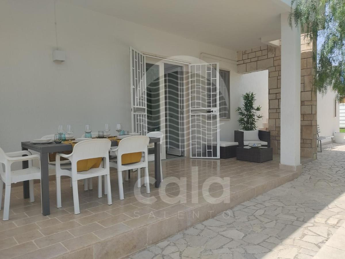 Apples House By Cala Salento Villa Torre Lapillo Exterior photo